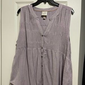 Lavender tank perfect for warm months.